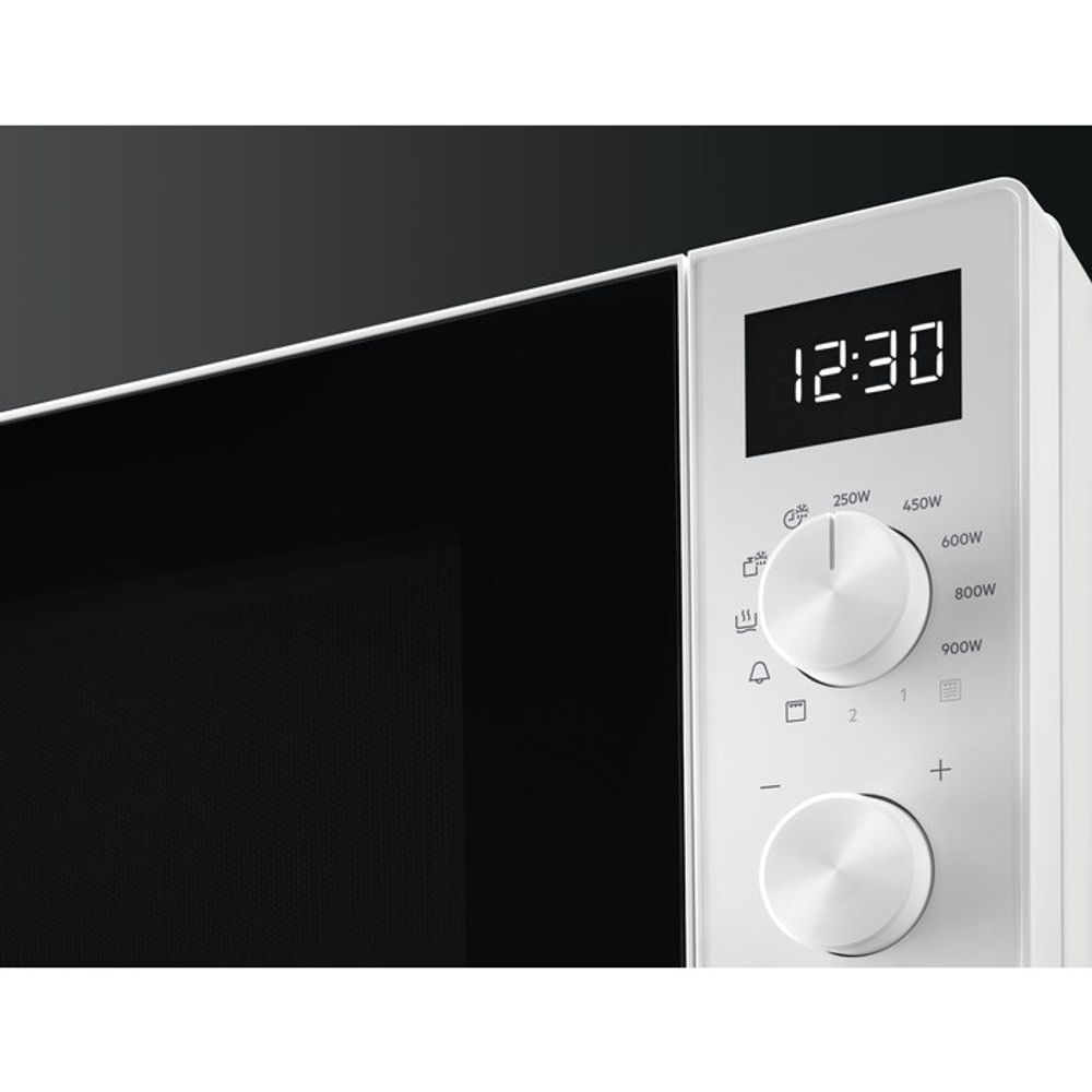 Electrolux Mikrobølgeovn L Hvit - EMZ725MMW