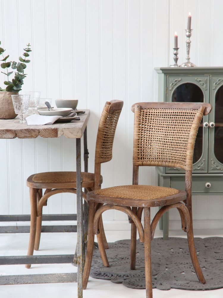 Chic Antique Fransk spisestuestol med flettet sete og rygg 41034200