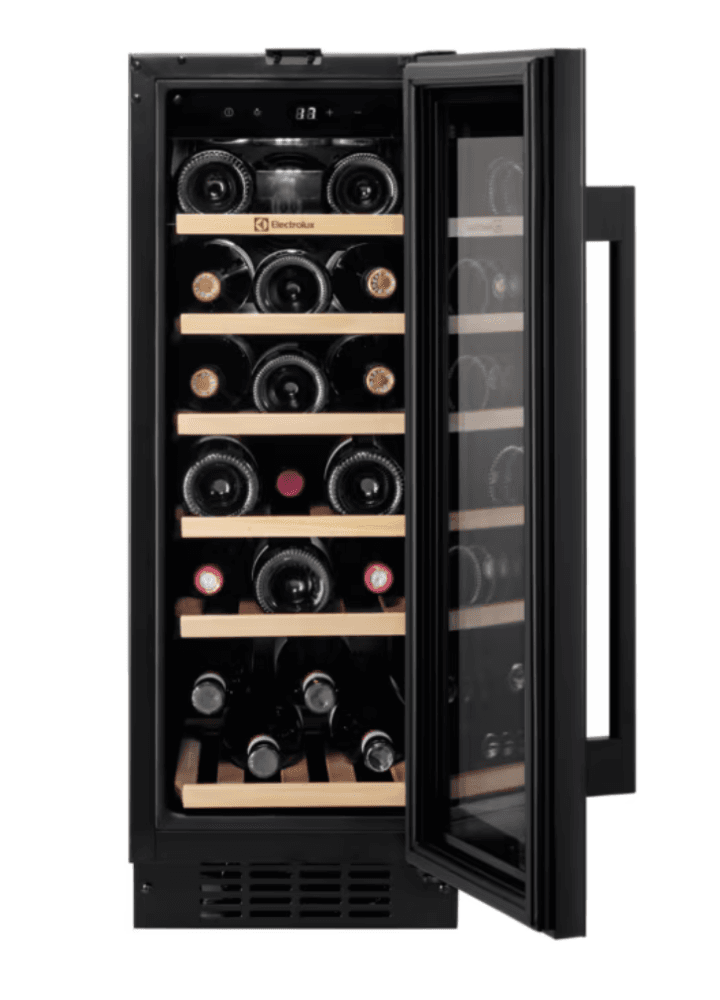 Electrolux 500 integrert vinskap 20 flasker 82 cm EWUS020B5B 923421298